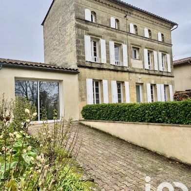 Maison 7 pièces 195 m²