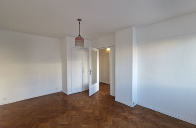 location appartement 640 € CC /mois à proximité de Marseille 3 (13003)