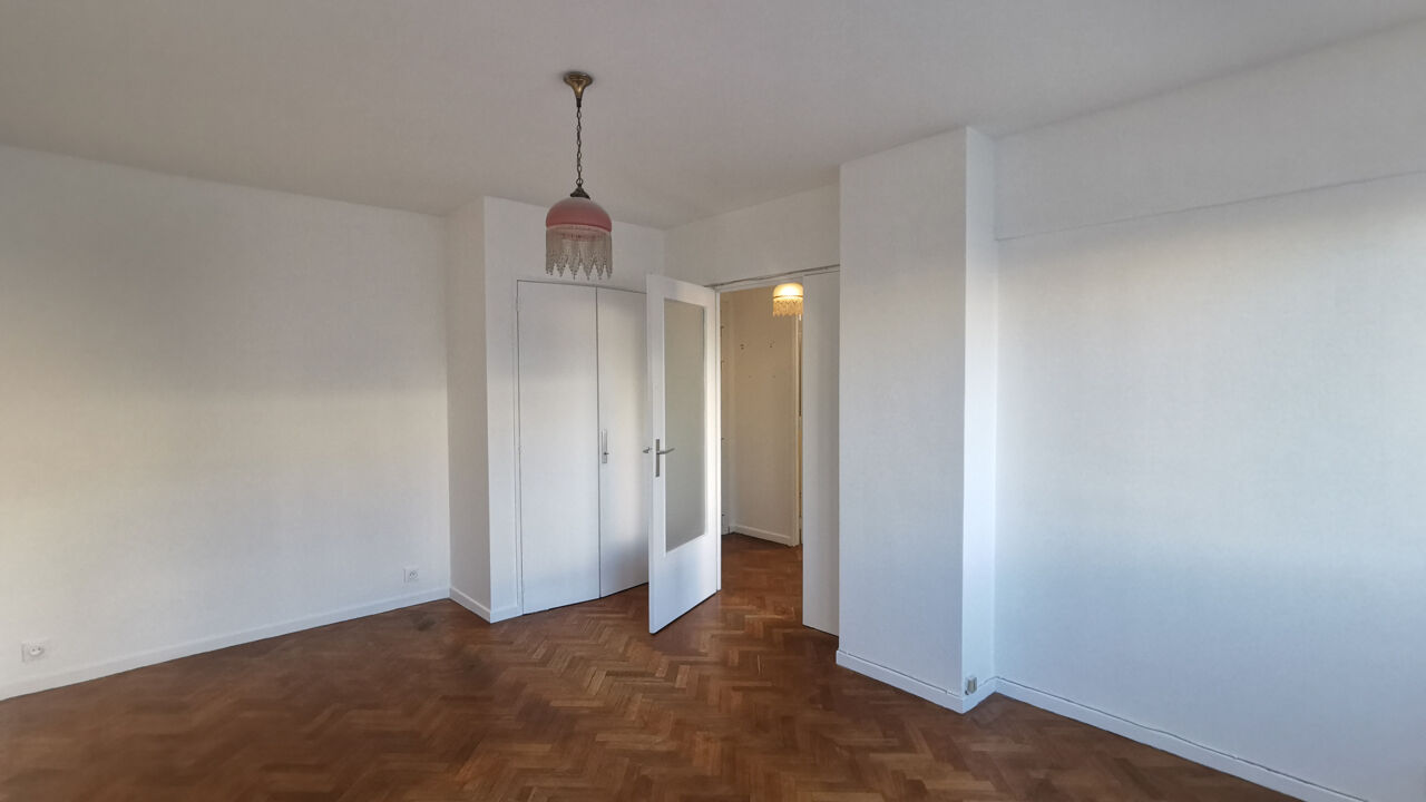 appartement 1 pièces 34 m2 à louer à Marseille 8 (13008)