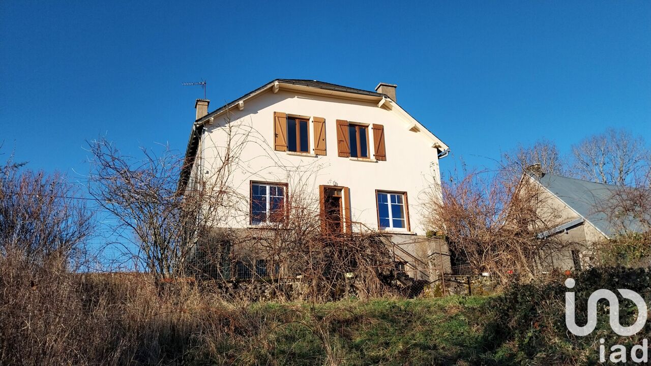 maison 7 pièces 115 m2 à vendre à Larodde (63690)