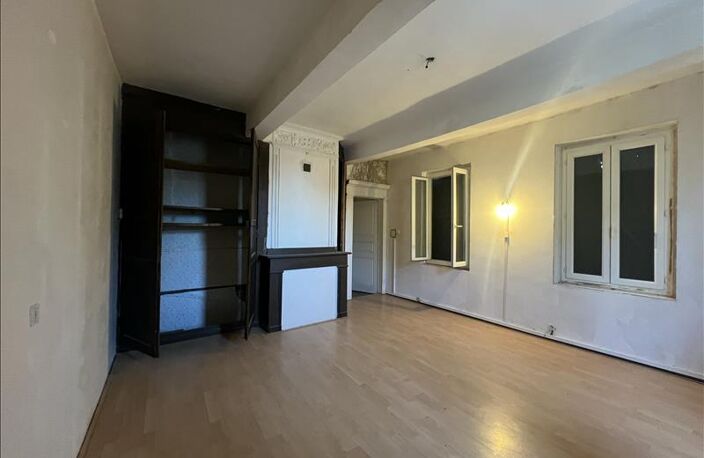 Maison de ville de 6 pièces principales — photo 2