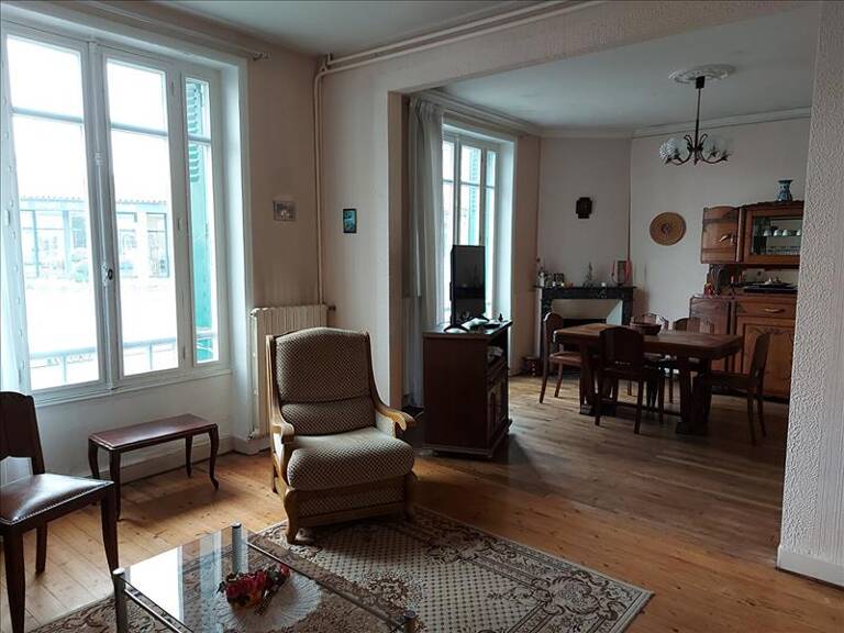 Maison de ville de 6 pièces principales — photo 1