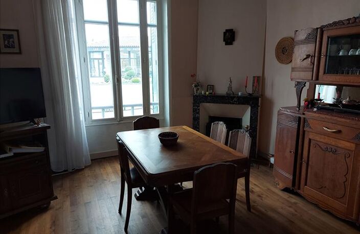 Maison de ville de 6 pièces principales — photo 2
