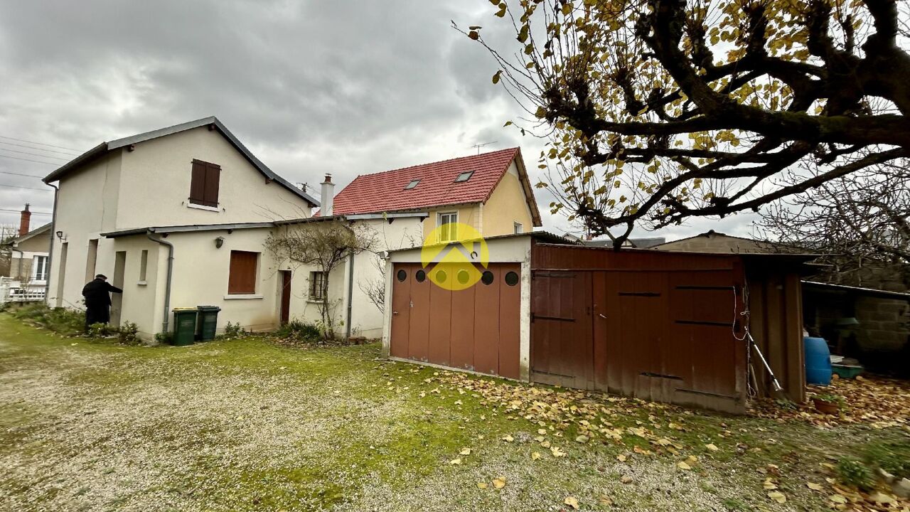 maison 5 pièces 86 m2 à vendre à Bourges (18000)