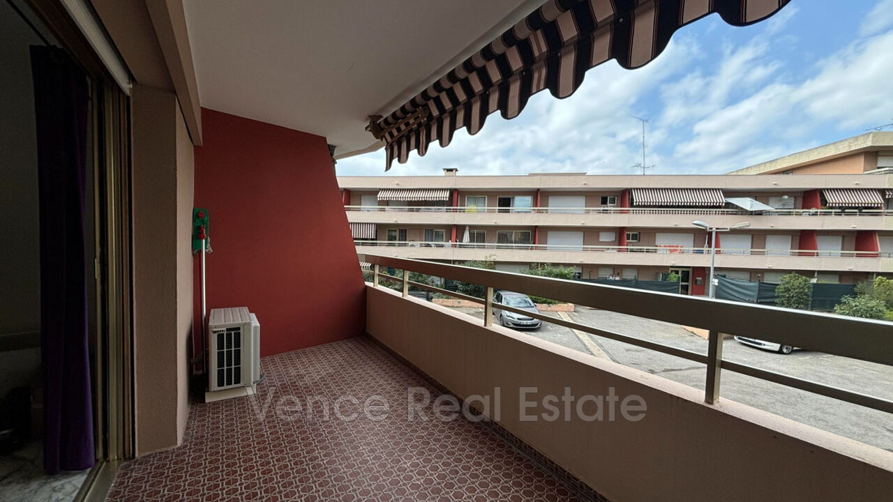 appartement 1 pièces 28 m2 à vendre à Vence (06140)