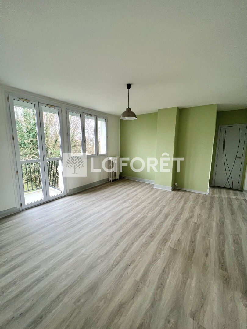 Appartement 4 pièces  à louer Rochefort 17300