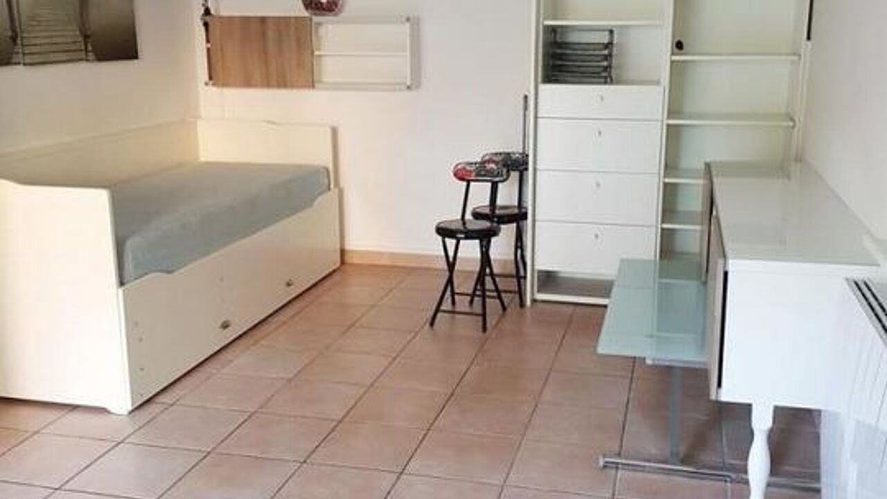 appartement 1 pièces 27 m2 à louer à Châteauneuf-les-Martigues (13220)