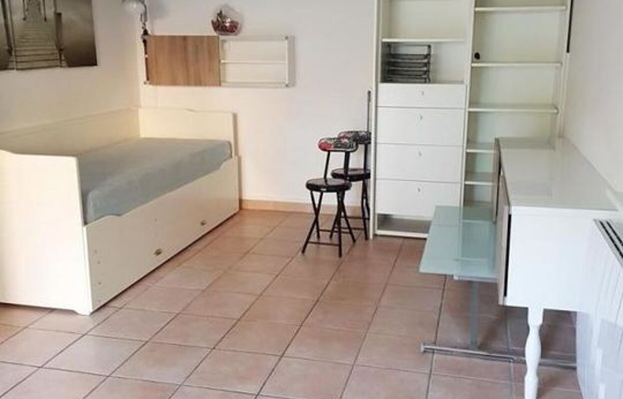 appartement 1 pièces 27 m2 à louer à Châteauneuf-les-Martigues (13220)