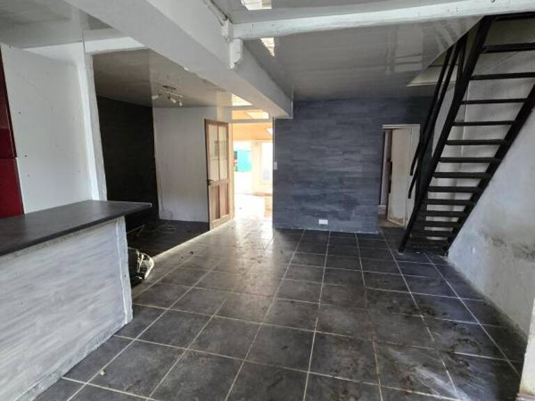 CHALIVOY-MILON: Maison T2 avec un jardin clos de 258m2 envir — photo 1