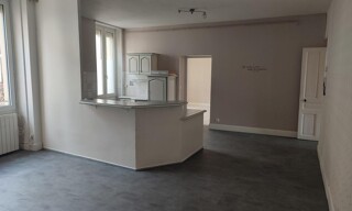 Immeuble  210 m² à vendre à Bourg-de-Péage (26300)