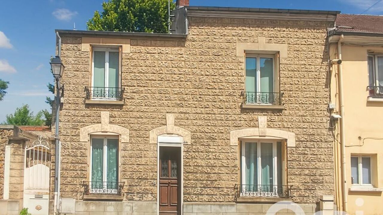 maison 6 pièces 105 m2 à vendre à Marines (95640)