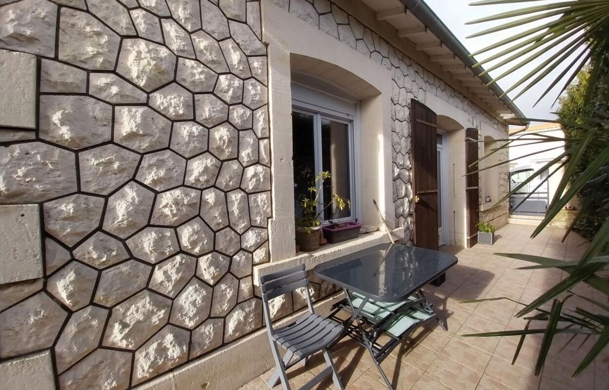 maison 4 pièces 94 m2 à vendre à Saujon (17600)