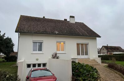 location maison 870 € CC /mois à proximité de Prey (27220)