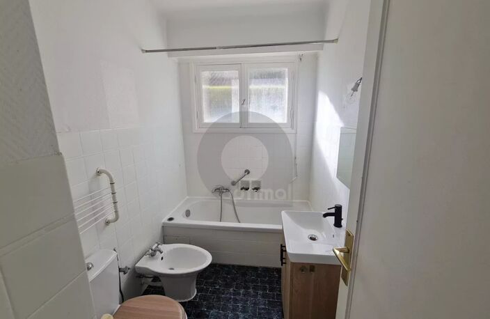APPARTEMENT QUATRE PIECES MENTON COURS DU CENTENAIRE — photo 5