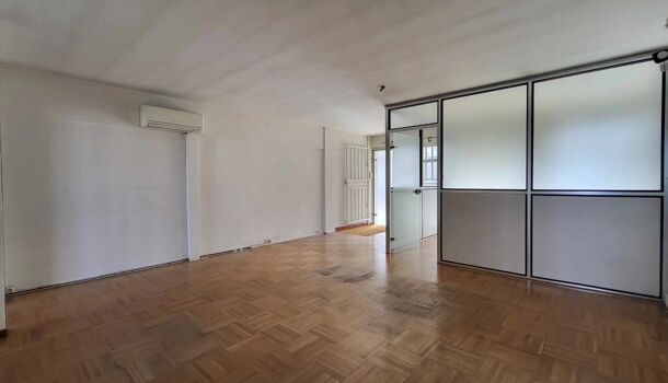 Local commercial 3 pièces  à louer Marseille 7eme 13007