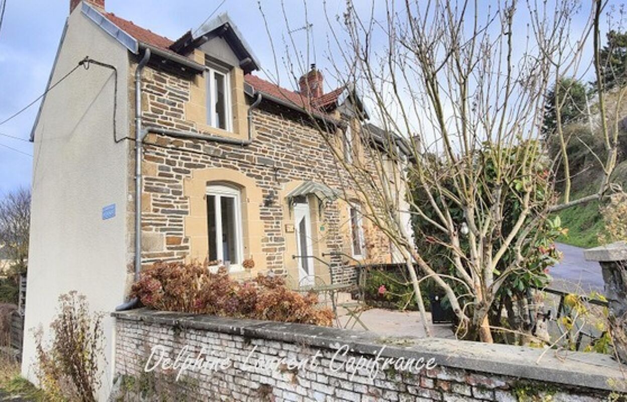 maison 3 pièces 71 m2 à vendre à Pont-d'Ouilly (14690)