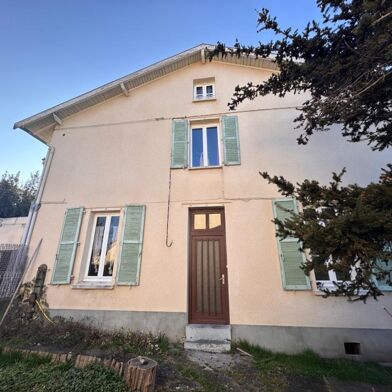 Immeuble  138600 €