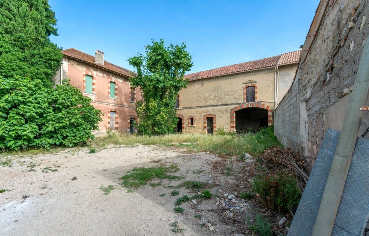 maison  pièces 313 m2 à vendre à Aimargues (30470)