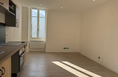 location appartement 520 € CC /mois à proximité de Burlats (81100)