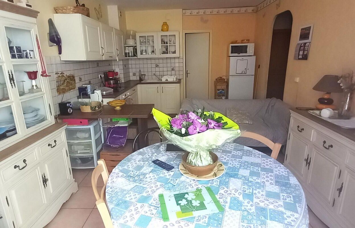 appartement 2 pièces 40 m2 à vendre à Valros (34290)