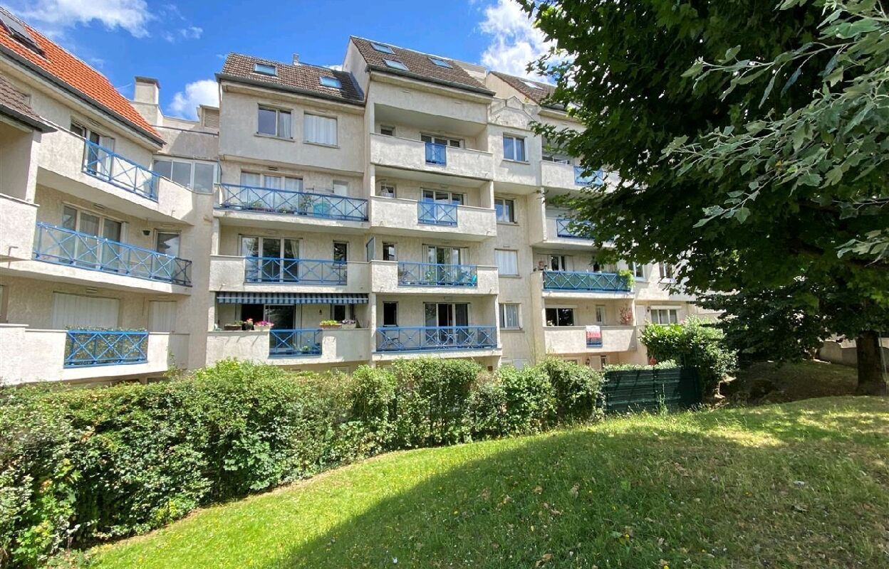 appartement 3 pièces 70 m2 à vendre à Ermont (95120)