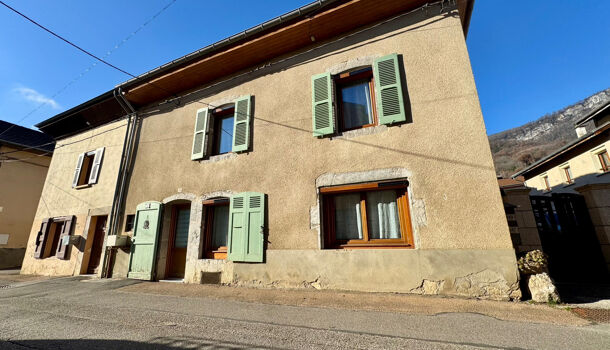 Maison de Village  5 pièces  à vendre Barraux 38530