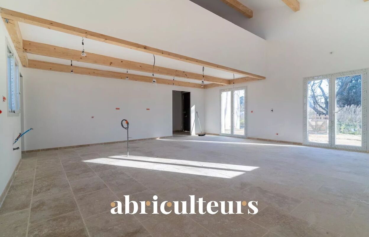 maison 5 pièces 157 m2 à vendre à Arles (13200)