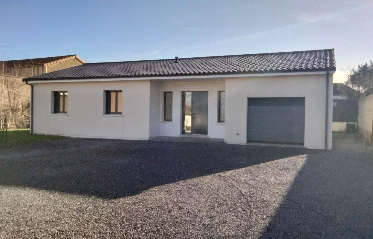 maison 4 pièces 125 m2 à vendre à Neuville-de-Poitou (86170)