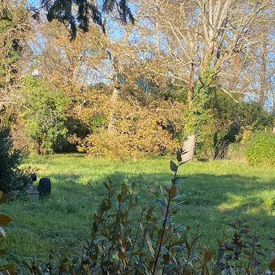 Terrain  388500 €