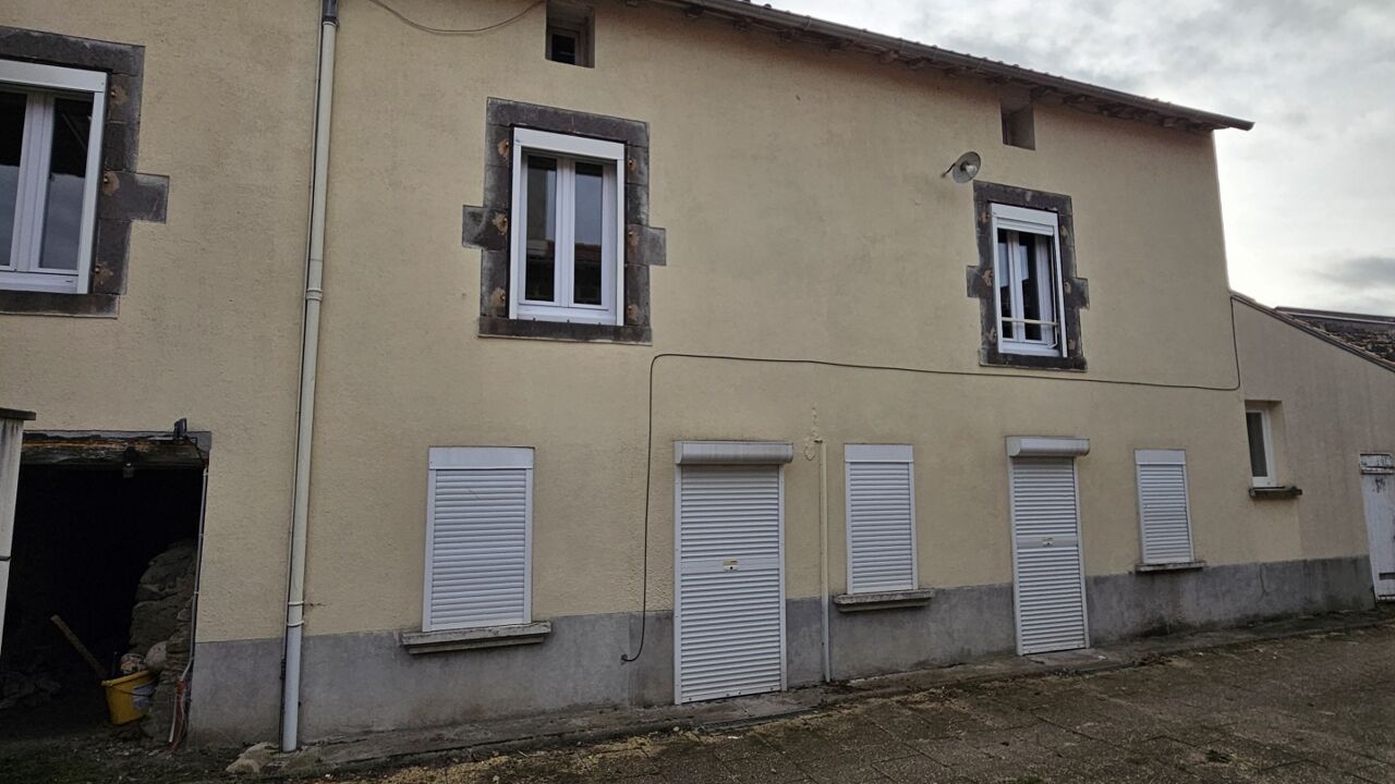 maison 5 pièces 53 m2 à vendre à Saint-Bonnet-Près-Riom (63200)