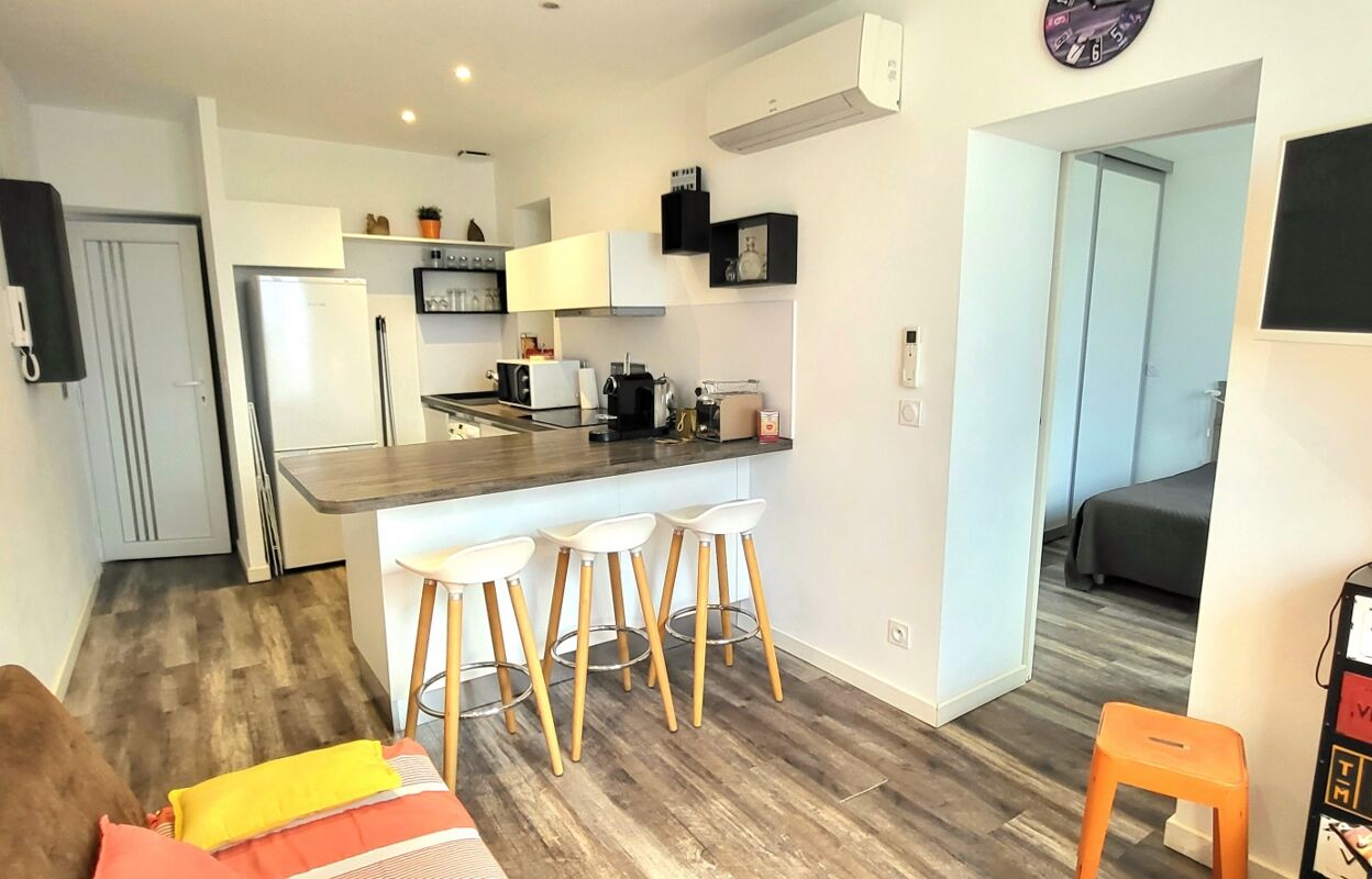 appartement 2 pièces 28 m2 à vendre à Sanary-sur-Mer (83110)