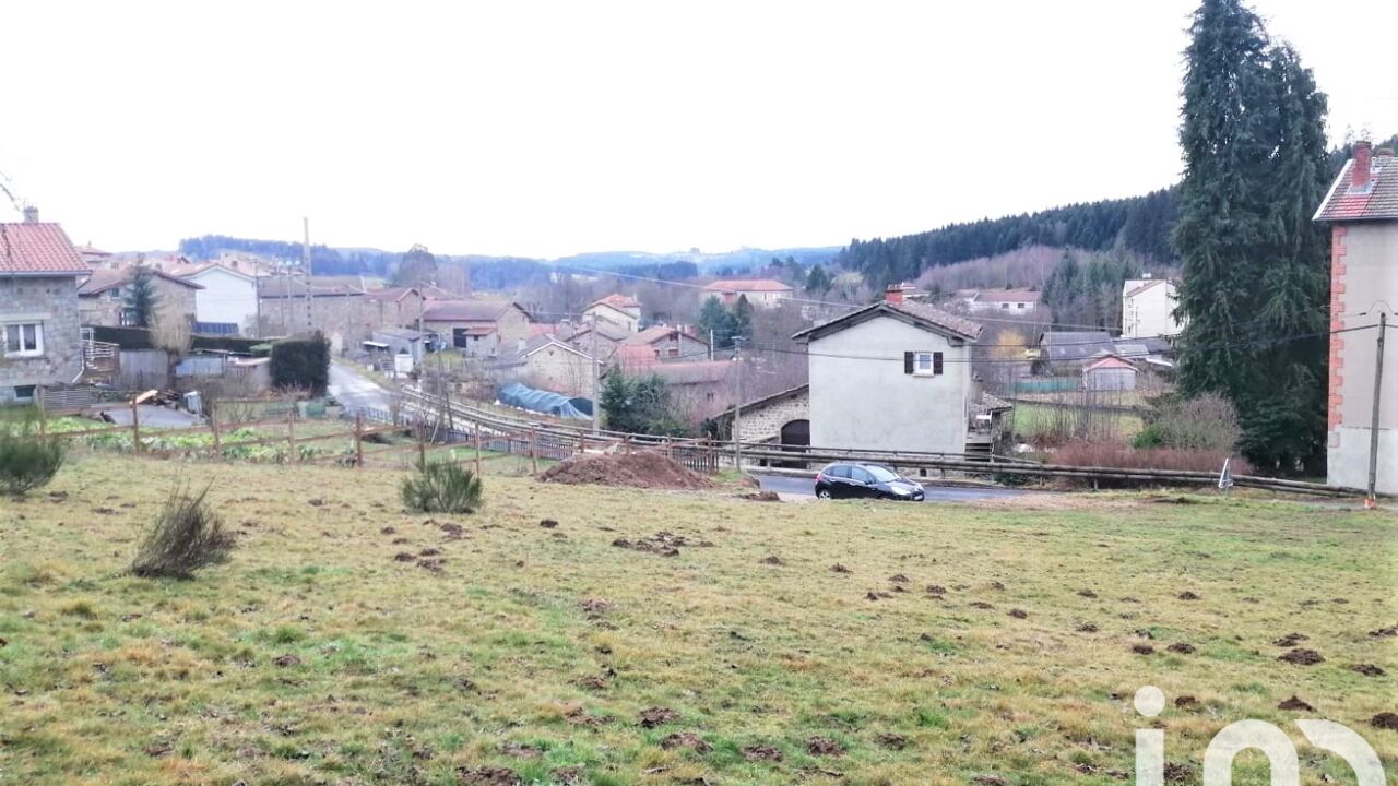 terrain  pièces 1765 m2 à vendre à Estivareilles (42380)