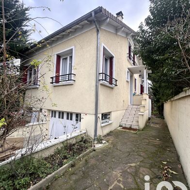 Maison 10 pièces 143 m²