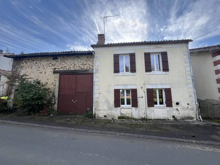 Maison de bourg de 6 pièces principales — photo 1