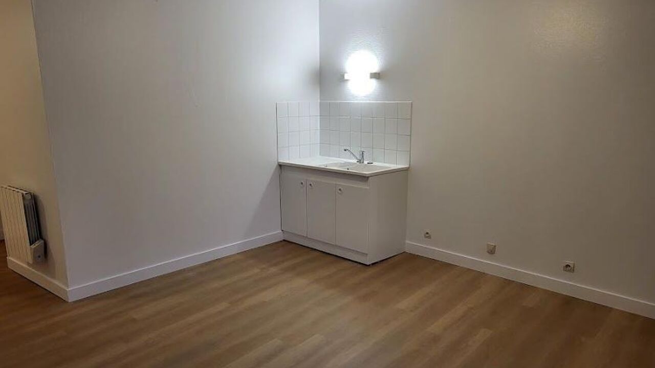 appartement 2 pièces 48 m2 à louer à Saint-Genis-Laval (69230)