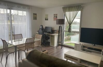 location appartement 1 100 € CC /mois à proximité de Vezin-le-Coquet (35132)