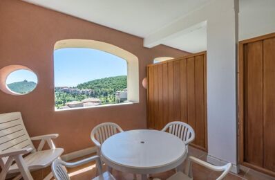 location appartement 730 € CC /mois à proximité de Saint-Raphaël (83530)