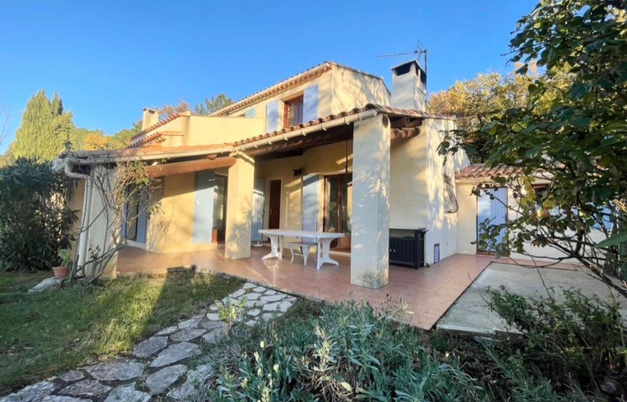 maison 7 pièces 148 m2 à vendre à Roussillon (84220)