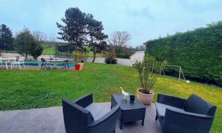 Maison 10 Pièces 226 m² à vendre à Sathonay-Village (69580)