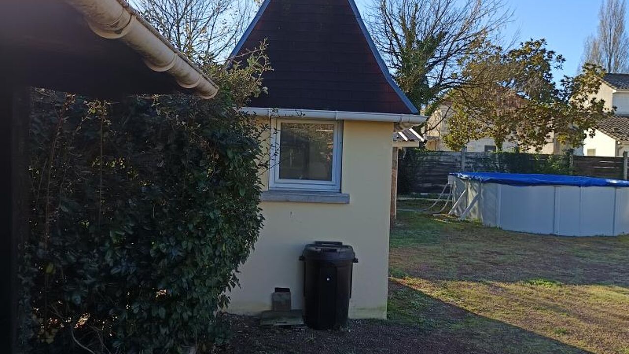 maison 6 pièces 100 m2 à vendre à Saint-Seurin-sur-l'Isle (33660)