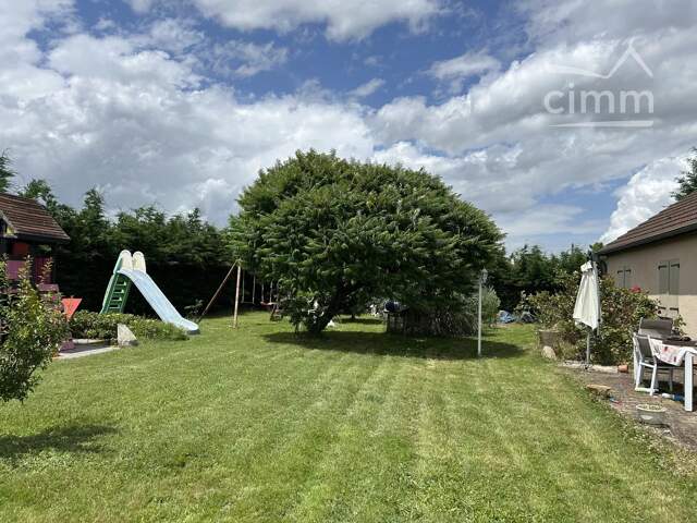 Maison plain-pied 102 m² HB sur 1250 m² de terrain — photo du bien
