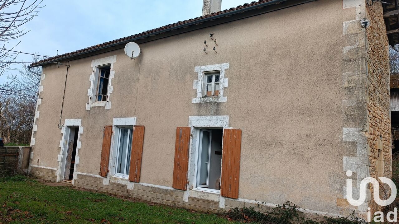 maison 6 pièces 128 m2 à vendre à Saint-Coutant (79120)