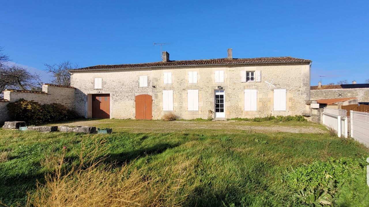 maison 3 pièces 110 m2 à vendre à Mazeray (17400)