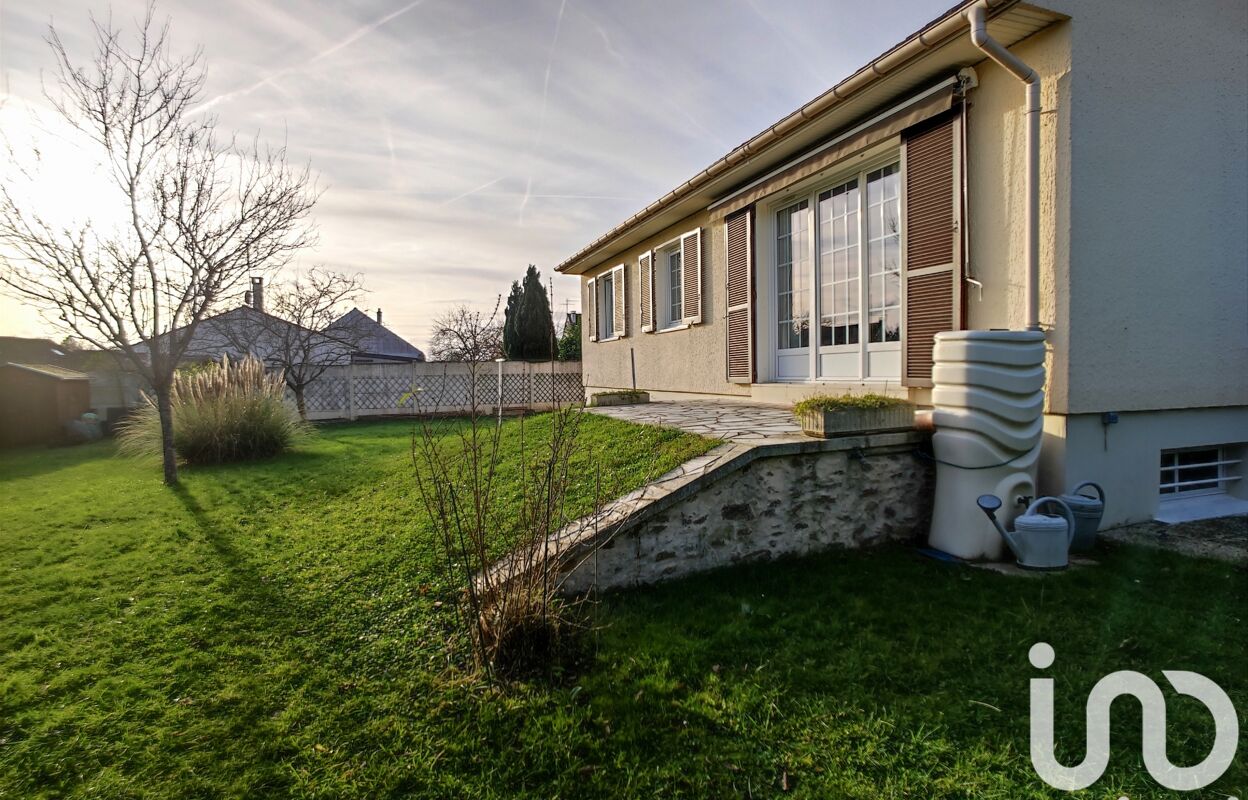 maison 4 pièces 81 m2 à vendre à Le Châtelet-en-Brie (77820)