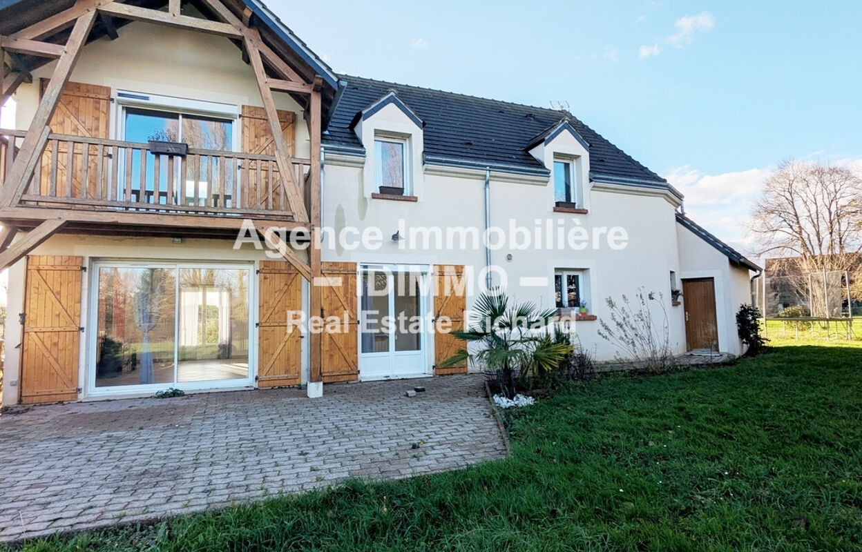 maison 5 pièces 134 m2 à vendre à Beaune-la-Rolande (45340)