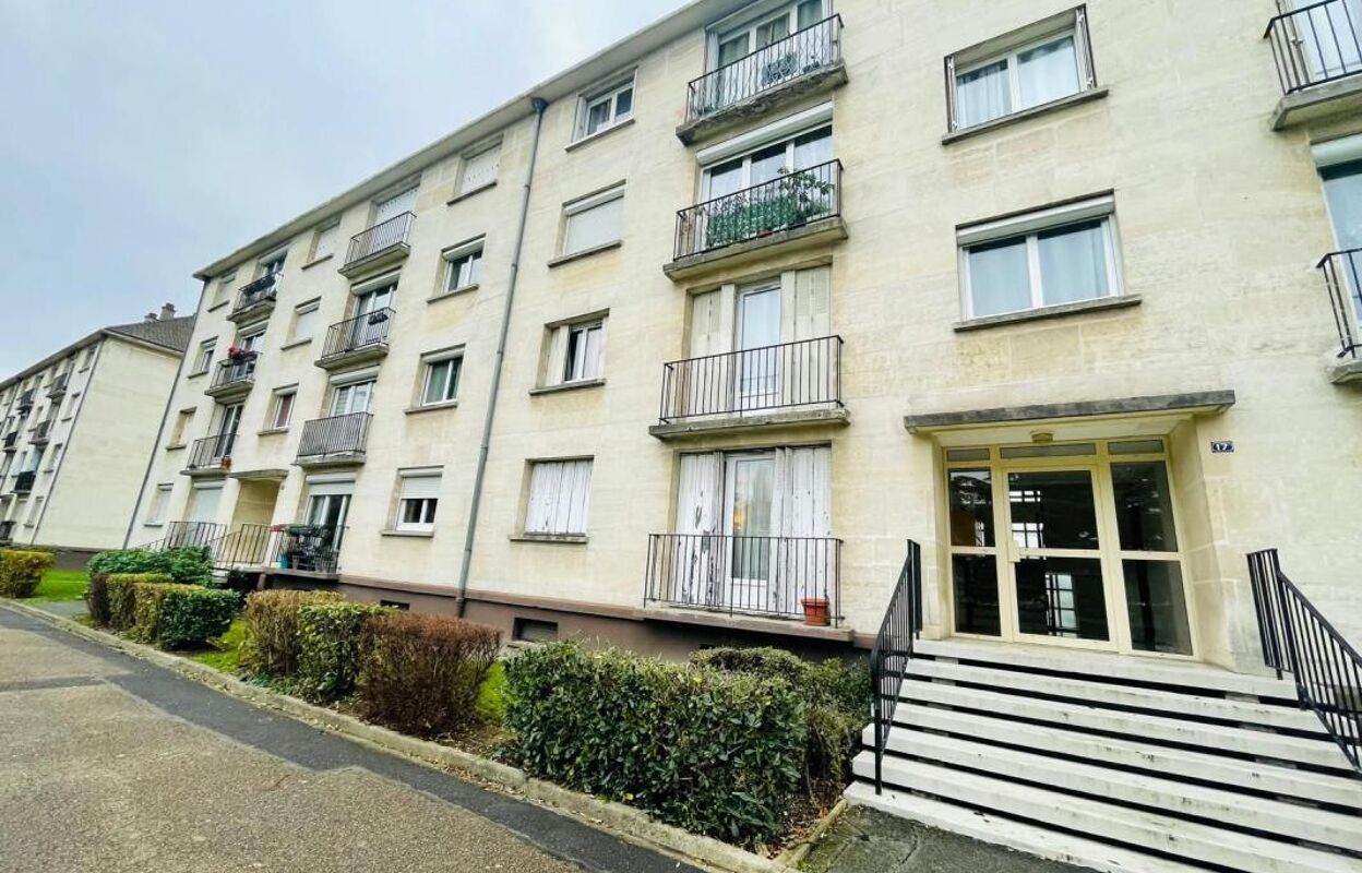 appartement 3 pièces 69 m2 à vendre à Groslay (95410)