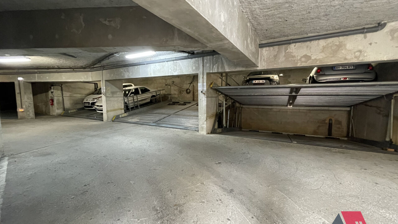 garage  pièces  m2 à vendre à La Ciotat (13600)