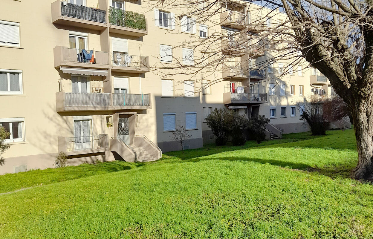 appartement 3 pièces 65 m2 à vendre à Alès (30100)