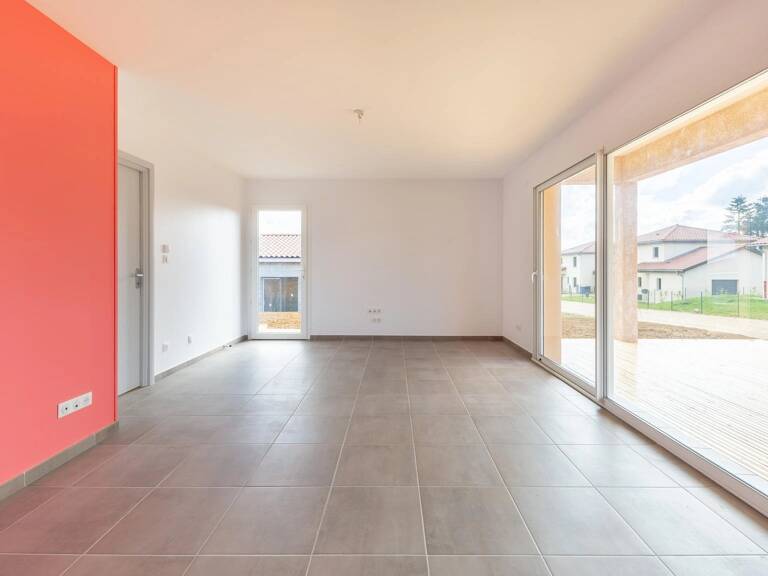Villa de plain-pied sur 800 m² de terrain — photo 1