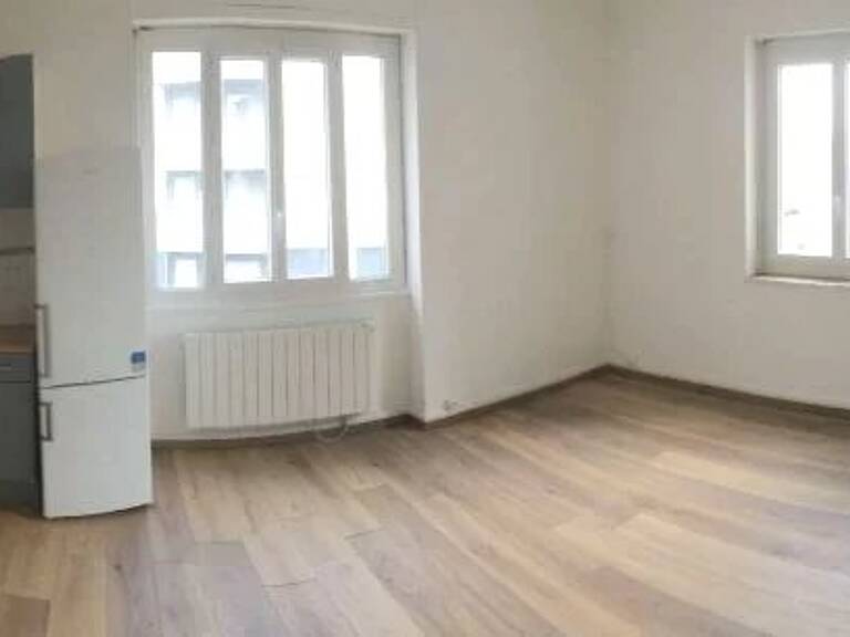 AGREABLE STUDIO - LYON 8ème — photo 1